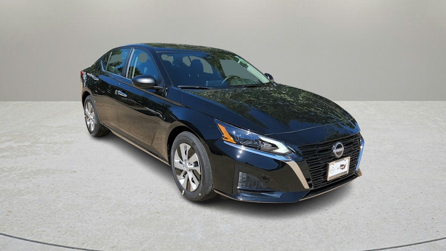 2025 Nissan Altima SV Special Edition photo 5