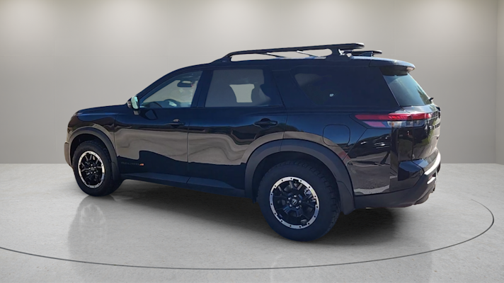2025 Nissan Pathfinder Rock Creek photo 3