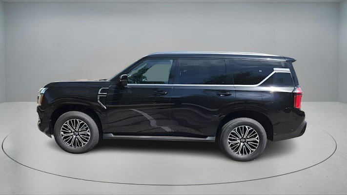 2025 Nissan Armada SL photo 5